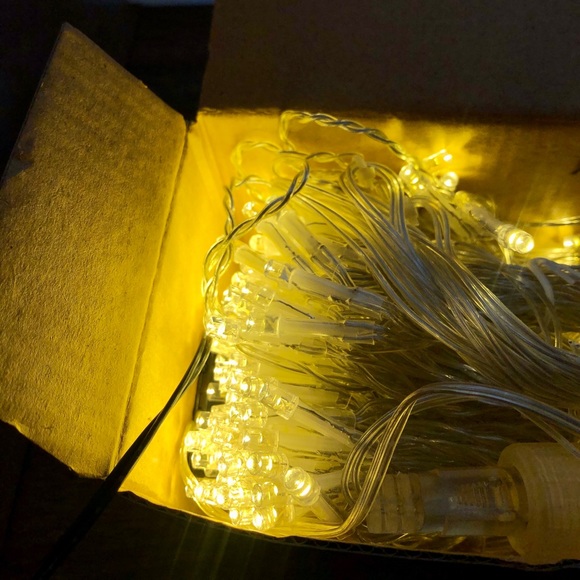 LED Curtain String Lights - Picture 3 of 3